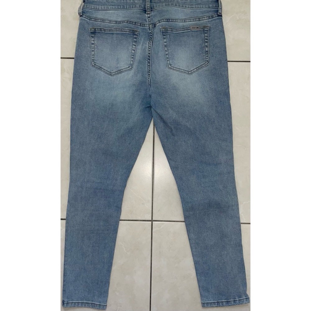 Joe’s Light Blue Skinny Jeans- Minor Distressed - Picture 12 of 16